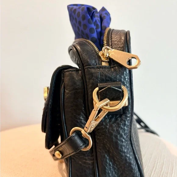 RARE Rebecca Minkoff “Jules” Camera Bag - Leather Crossbody - Gold Hardware - Picture 5 of 7